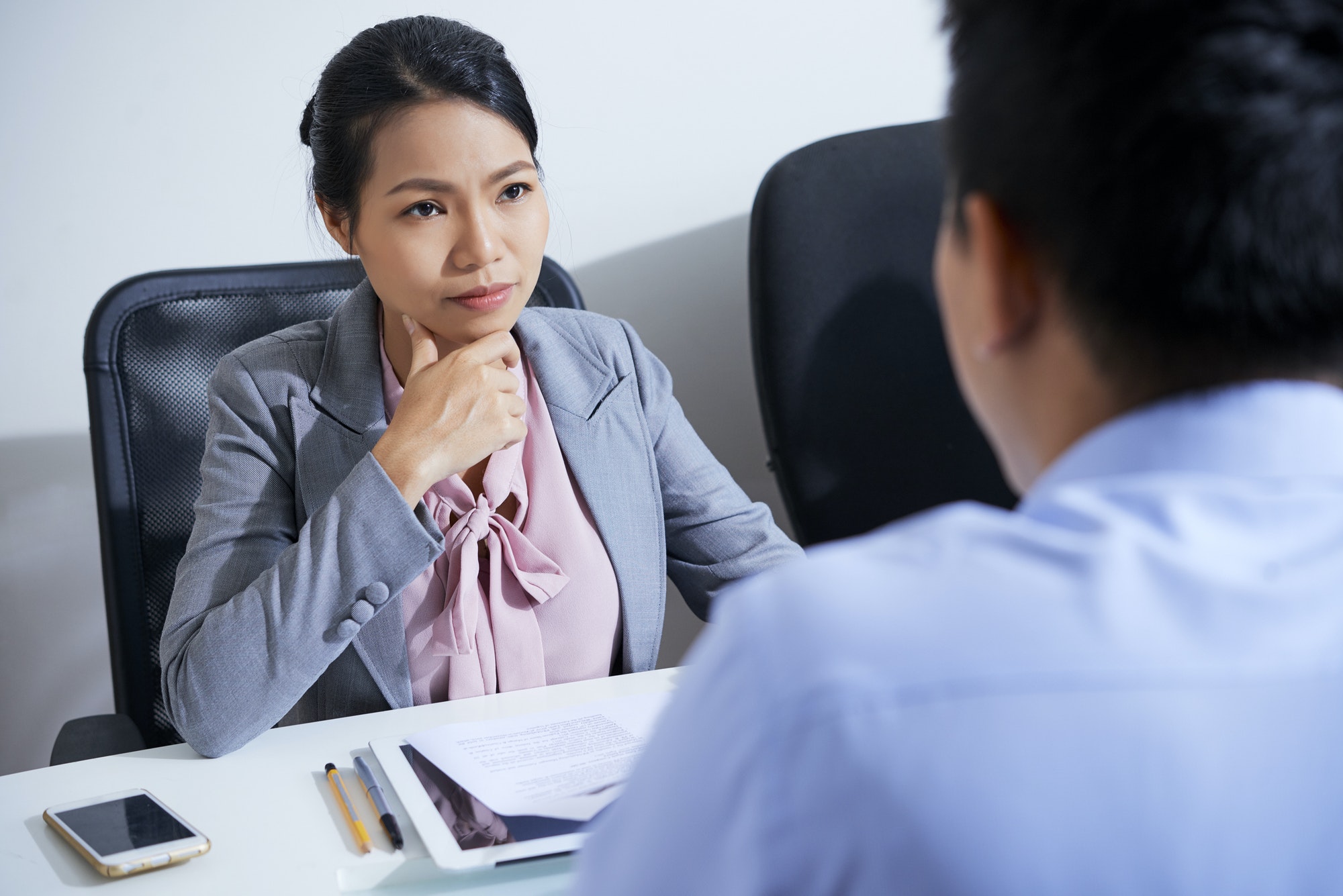 HR manager talking to applicant